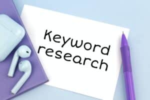 Teil 04 SSEO-Kurs: Finde Keywords mit geringem Wettbewerb!