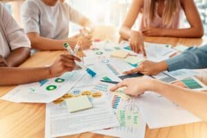 SEO Berichte und Analyse mit den anpassbaren E-Mail-Berichten von Rank Math